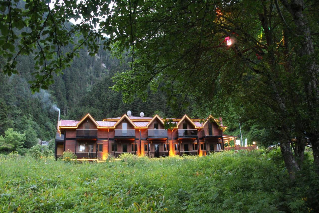 Faraksi Bungalow & Otel Uzungöl Exteriér fotografie